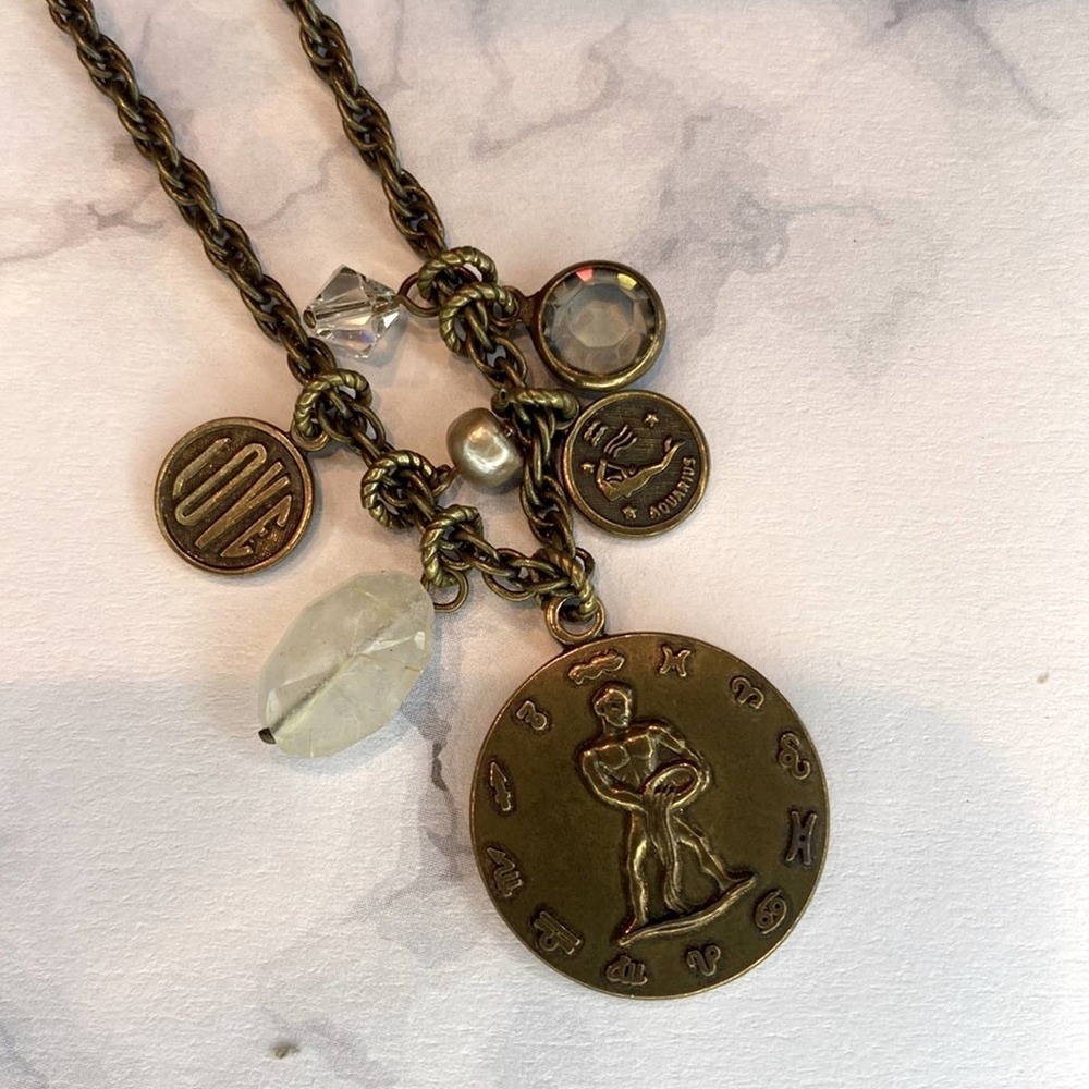 NWT Liz Palacios SF Zodiac Charm Necklace